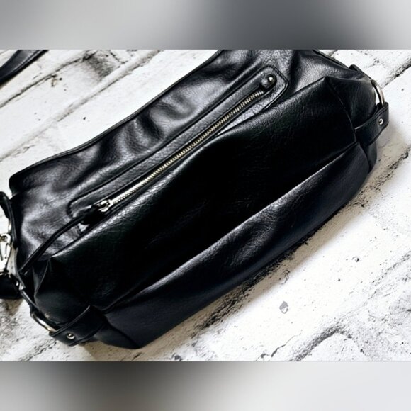 Kate and Mel Black Faux Leather Purse - Picture 7 of 14
